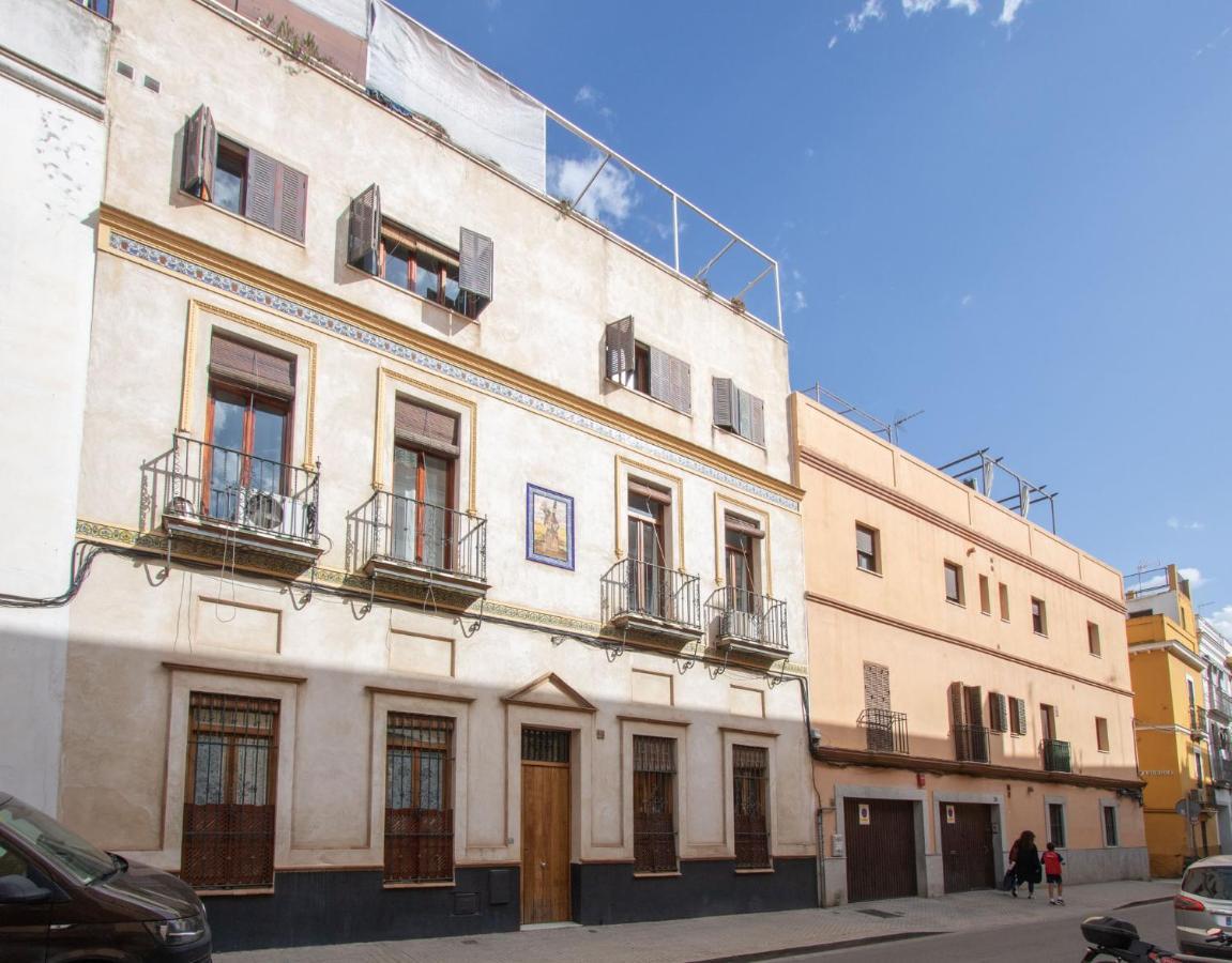 Апартаменты Goles Courtyard With Parking By Valcambre Севилья Экстерьер фото